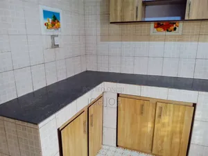2 Bedroom Ensuite Flats for Rent in Mowe, Obafemi-Owode