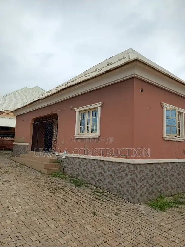 3-Bedroom Bungalow for Sale in Lugbe, Abuja - 1