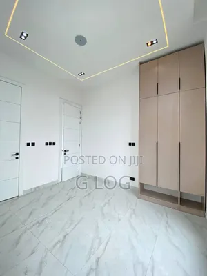 4 Bedroom Fully Detached Duplex da BQ & Pool a Chevron
