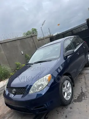 2004 Toyota Matrix XR Hatchback AWD