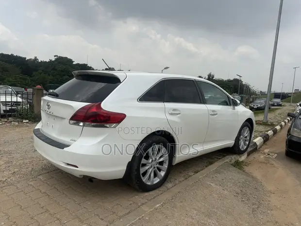 Toyota Venza Limited 2013 White - 1