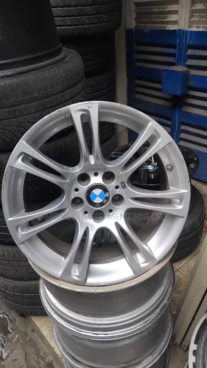 BMW F30 18-inch Alloy Wheels (Refurbished)