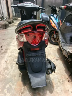 Kymco V-Link 2011 Orange