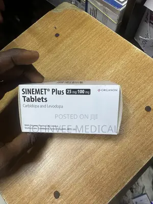 Sinemat Plus Tablet (Carbidopa/Levodopa)