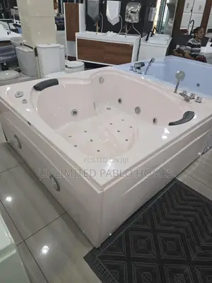2-Person Heart Shaped Whirlpool Bathtub