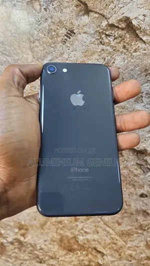 Apple iPhone 8 64GB Black
