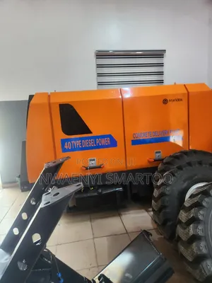 40 Cubic Concrete Pump with 100m Pipe - Brand New