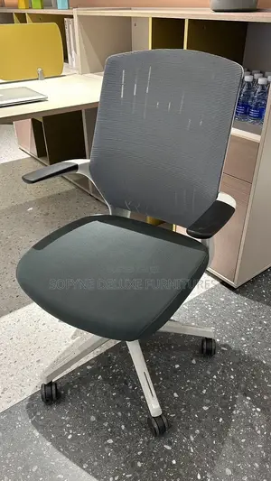 Boss Office Products Simple Ergonomic Swivel Chair