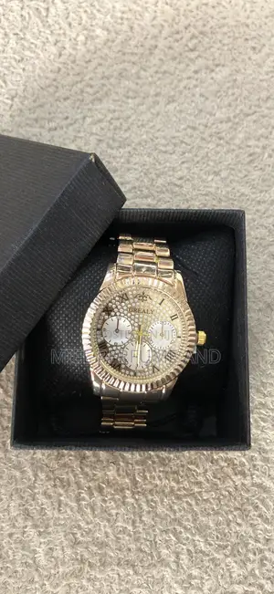 Stainless Steel Chain Watch - Gold