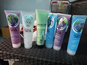 Clearance: Wholesale Korean Body Scrubs & Sprays