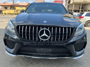 Mercedes-Benz GLE350 2017 Black