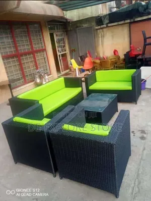 Set Na Wurin Zama Na Waje Mai Zama 7 Tare Da Zabin Filawa