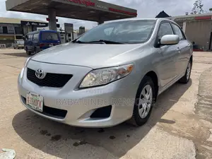 2010 Toyota Corolla LE Sedan - Foreign Used