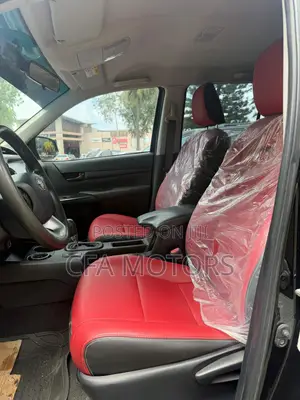 Toyota Hilux 2020 (An Gyara Zuwa 2024)