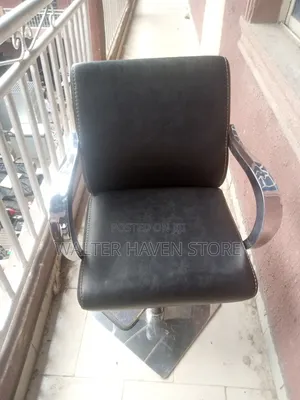 Executive Barber Salon Chair - Foreign Used