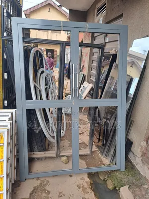 Kofar Shiga Ta Aluminium Mai Madubai Biyu - Sabuwa