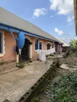 Gidan Bedroom 8 da aka Gyara don Siyarwa a Osogbo - 3