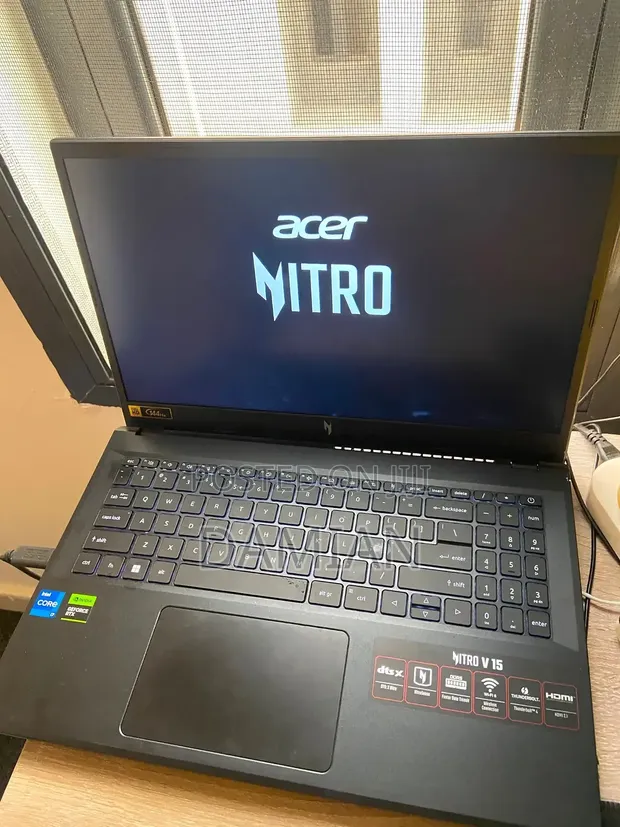 Acer Nitro V 15 Gaming Laptop - Core i7, 32GB RAM, RTX 4050 - 1