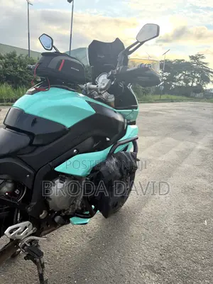 BMW S 1000 XR 2019