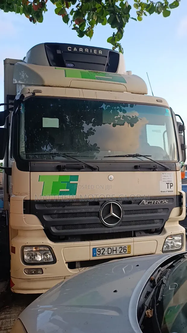Mercedes-Benz Actros Cold Room Truck (2010) - 1