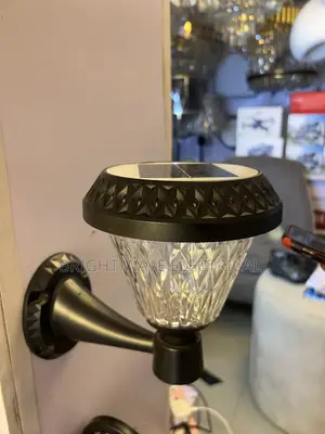Solar Fence/Pillar Light - Brand New