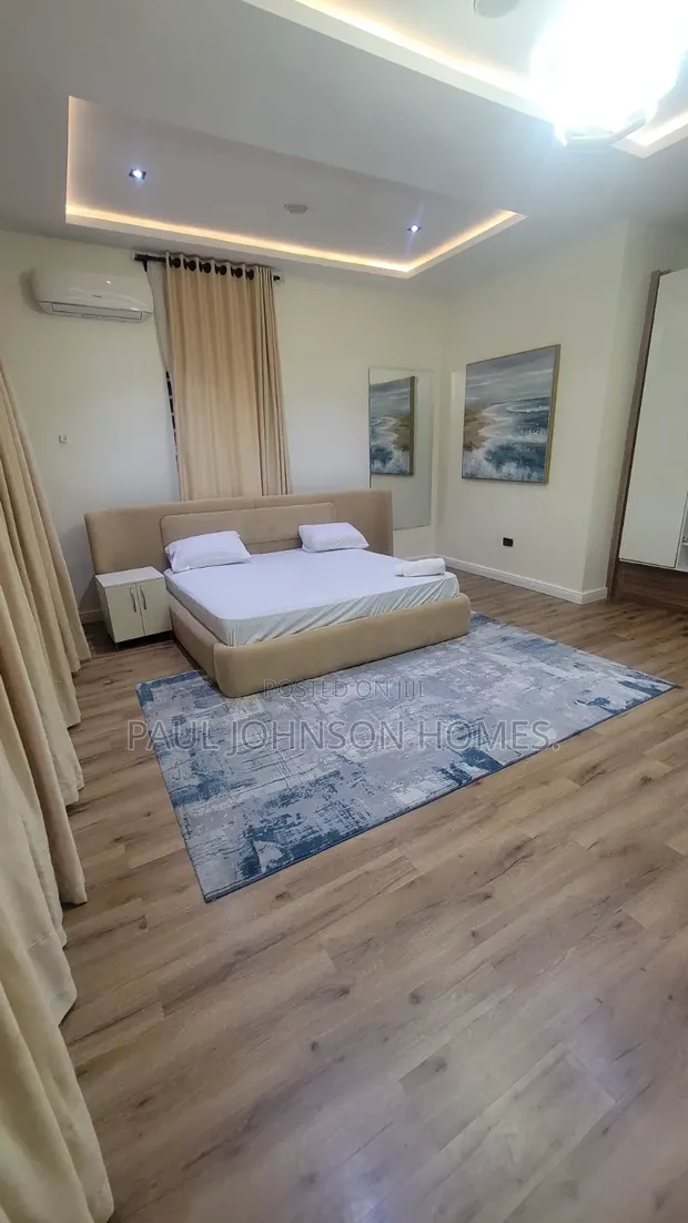 3 Bedroom Duplex Short Let - Spring Garden, Orchid Road - 1