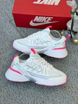Nike Skate V2 Sneakers - Brand New