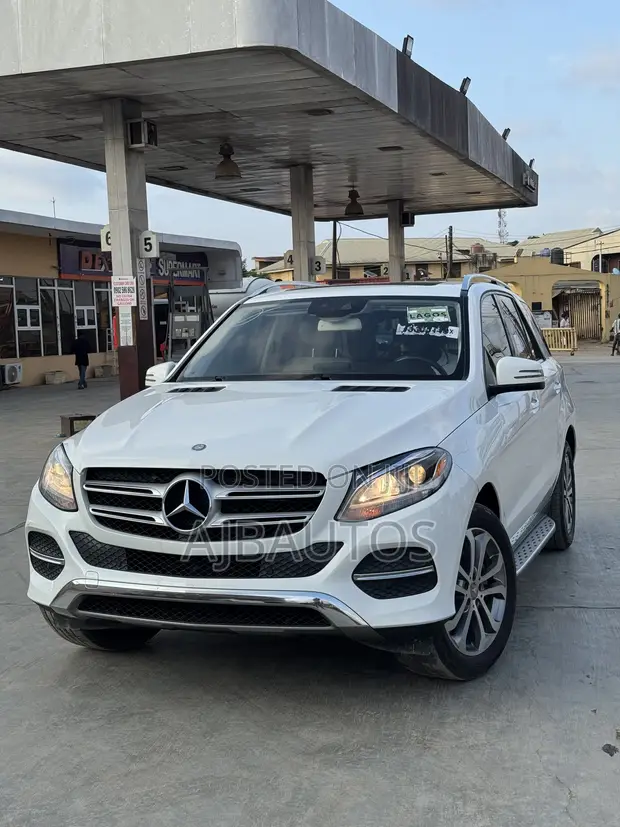 Mercedes-Benz GLE 350d 4MATIC 2017 White - 1