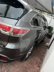 2015 Toyota Highlander Beige - 2