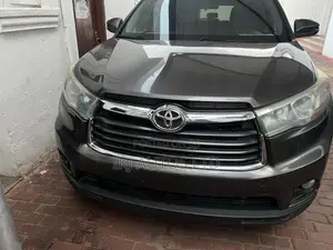 2015 Toyota Highlander Beige