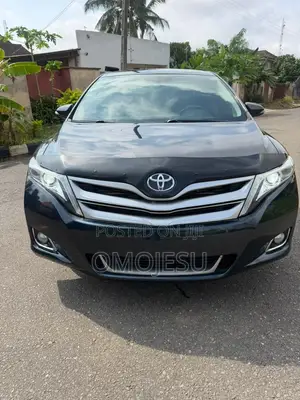 Toyota Venza Limited AWD V6 2013