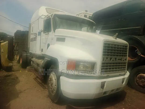 Mack CH Truckhead 10 Tayoyi (Foreign Used) - 1