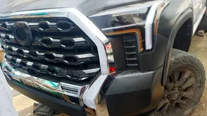 Toyota Tundra Upgrade Kits (2010-2024)