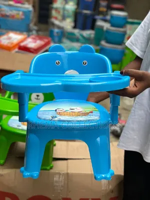 Roxy Baby Chair tare da Training Table