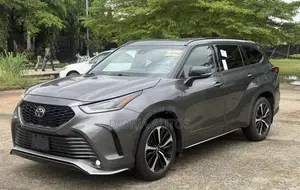 Toyota Highlander XSE 2022