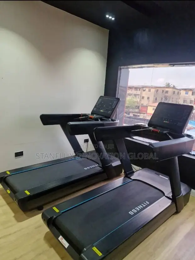 Industrial Treadmill with Touchscreen - 1