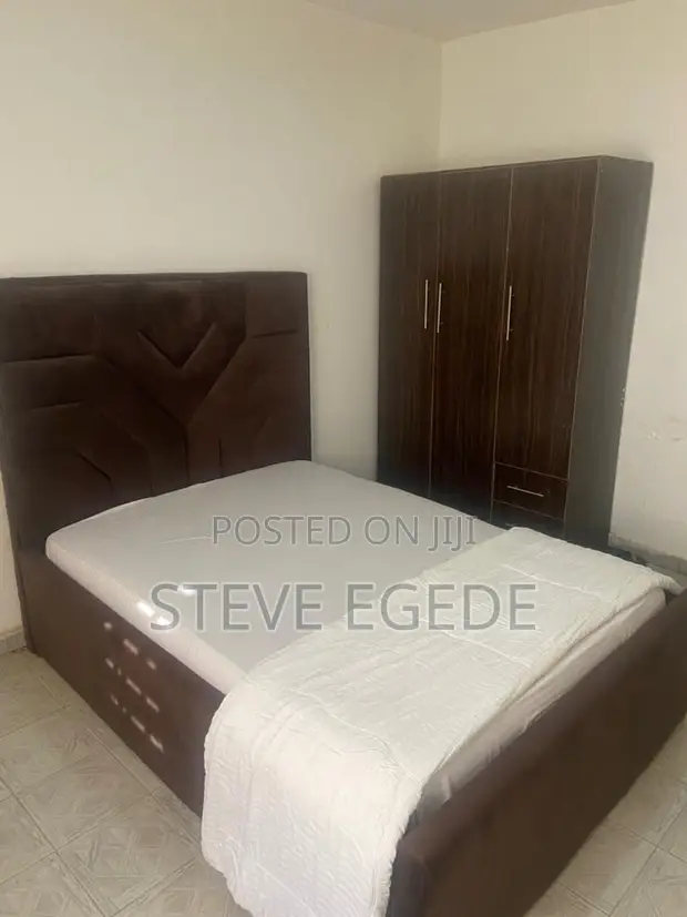 3 Bedroom Apartment for Short Let in Life Camp - 1