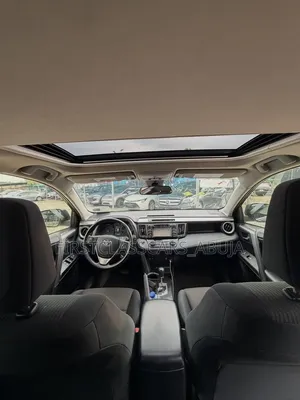 2018 Toyota RAV4 Gray