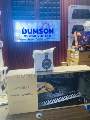 Yamaha Keyboard PSR-E483 with Audio-Technica M50x Headphones