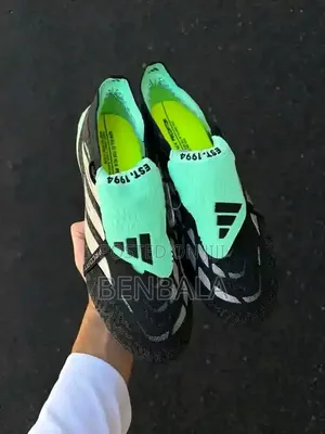 Takalman Kwallon Kafa na Nike - Girma 39.5