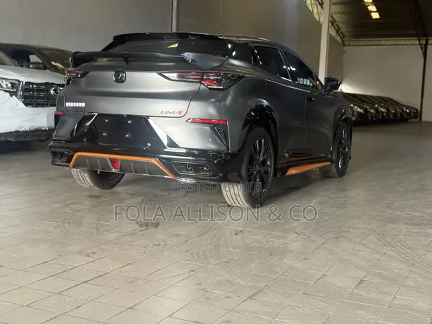 Changan UNI-T 2.0 FWD 2023 Gray - 1