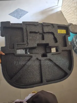Sabon Rufin Boot Foam na Toyota Camry