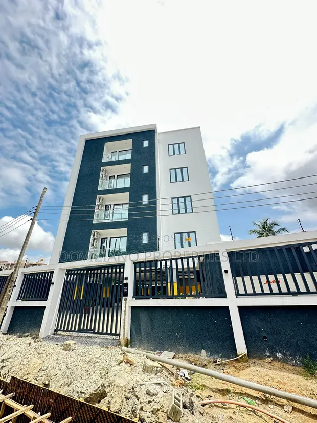 3 Bedroom Apartment with Rooftop & Elevator in Old Ikoyi - 1