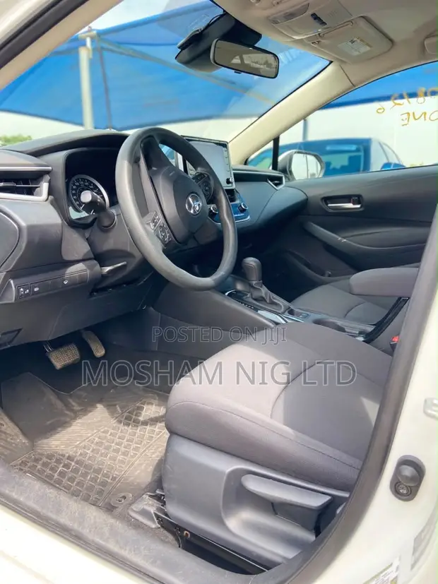 2020 Toyota Corolla White - 1