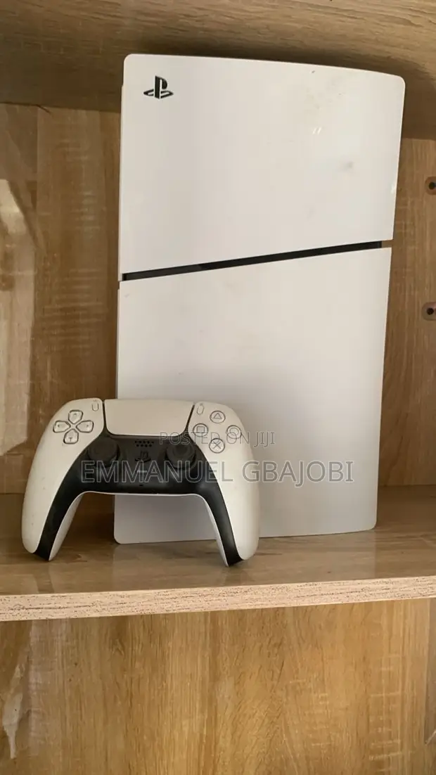 Used 1TB PS5 Slim Digital Edition with Games - 1
