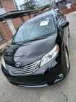 Toyota Sienna 2013 Black - 1