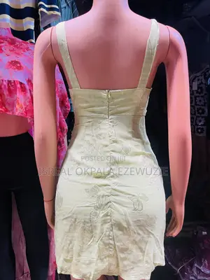 Zara Kyakkyawar Riga Mai Girma - Lemon