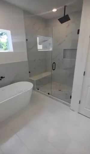 Frameless Glass Shower Cubicle Door