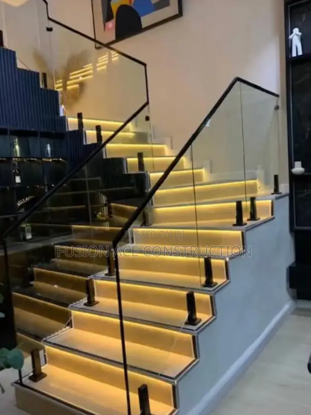 Stainless Steel & Glass Staircase/Balcony Handrails - 1