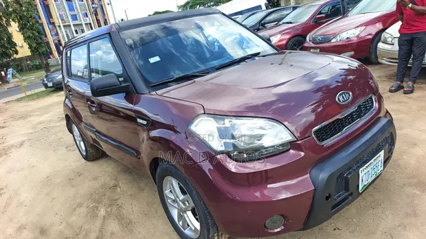 Kia Soul Automatic 2012 Red - 1